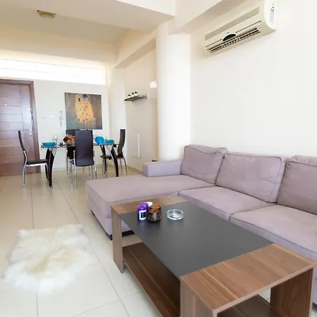 Apartament Promenade Seaview Heaven Larnaca